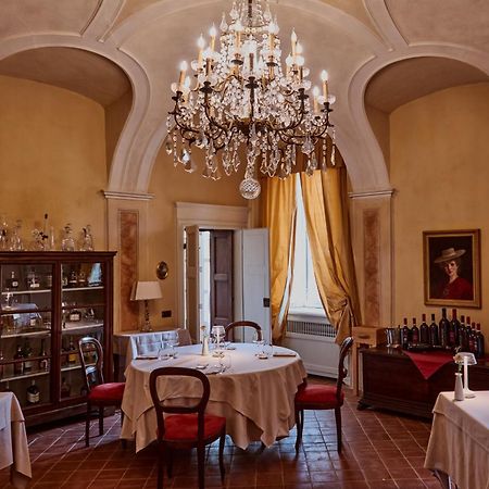 Relais Castello Di Razzano Hotel Alfiano Natta Екстериор снимка